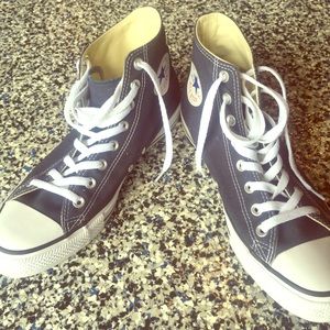 *New* Navy Blue Converse Chuck Taylor All Star’s